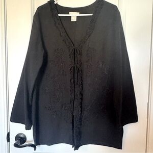 Soft Surroundings Black Embroidered Women's Medium Top